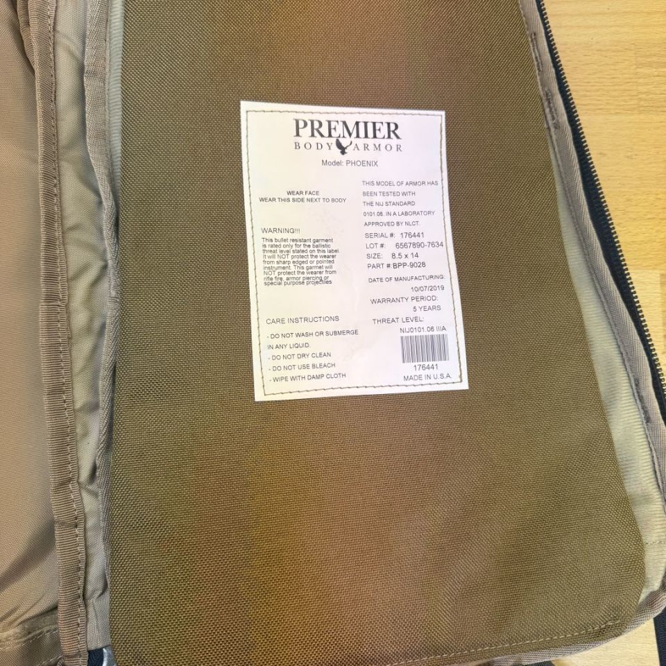 Image 4 - Vertx Sling bag