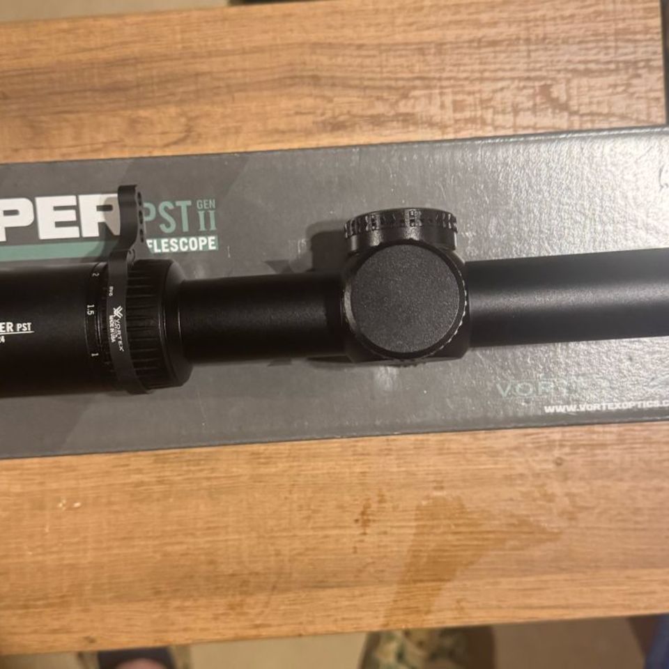 Image 1 - Vortex Viper PST 1-6 mrad