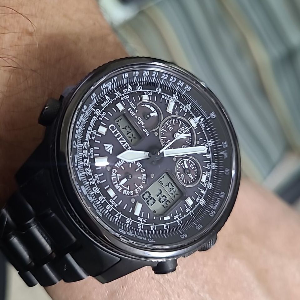 Image 2 - Citizen Promaster Gun Metal