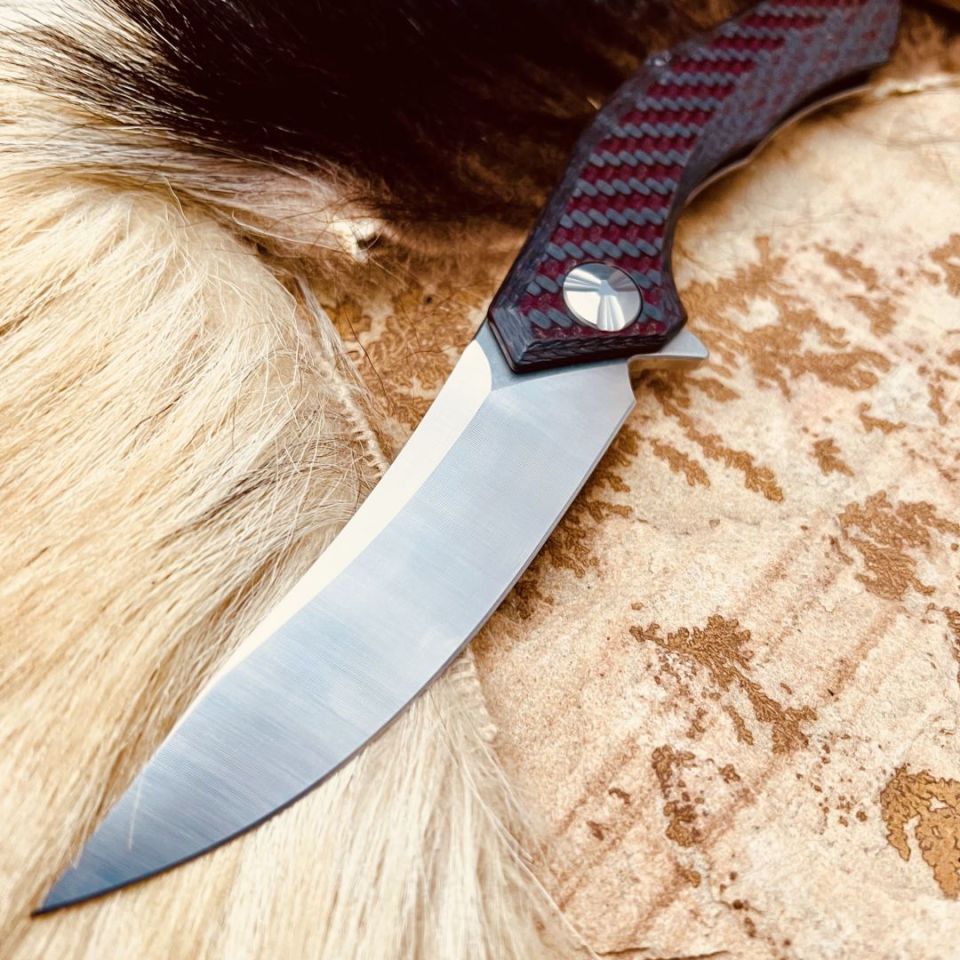 Image 4 - Two Zero Tolerance Knives