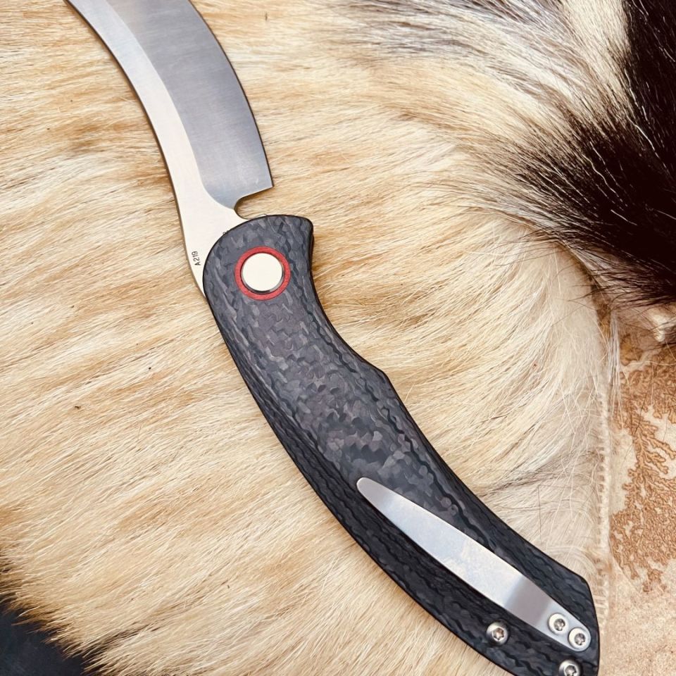 Image 3 - Red Horse Hell Razor Auto