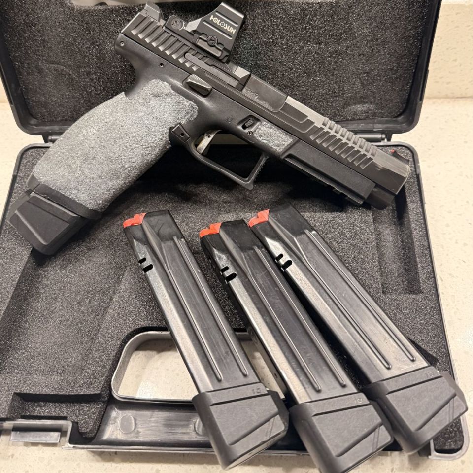 Image 2 - CZ P10F competition