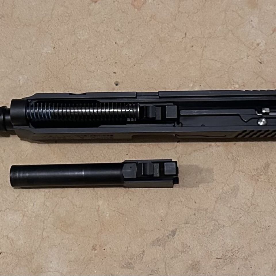 Image 3 - *PRICE DROP* S&W M&P9 GEN 1