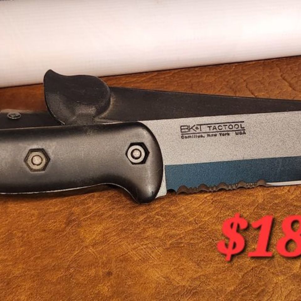 Image 2 - Fixed blade knives