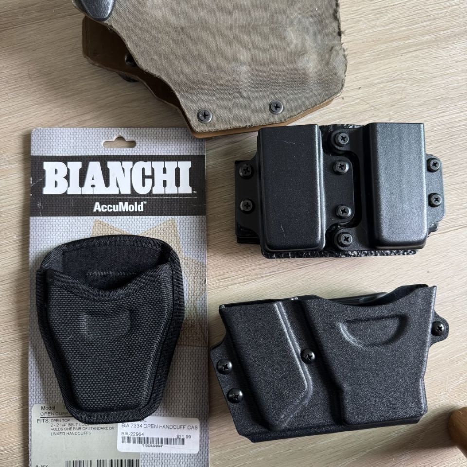 Image 1 - Holsters/Pouches
