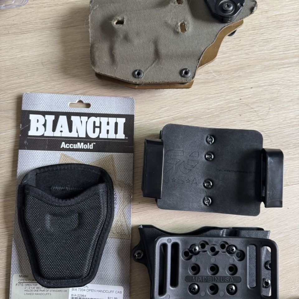 Image 2 - Holsters/Pouches