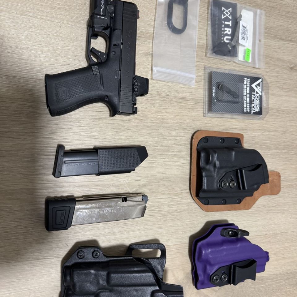 Image 1 - Glock 43x w/ Extras