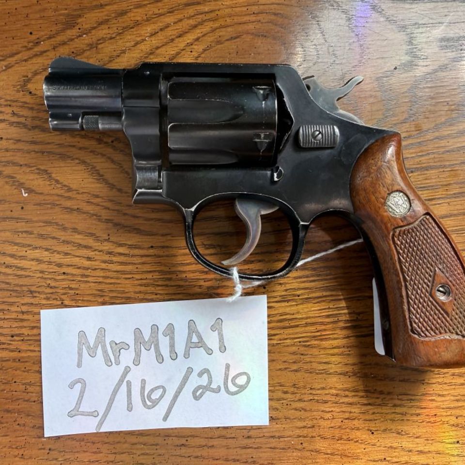 Image 5 - Smith & Wesson Revolvers