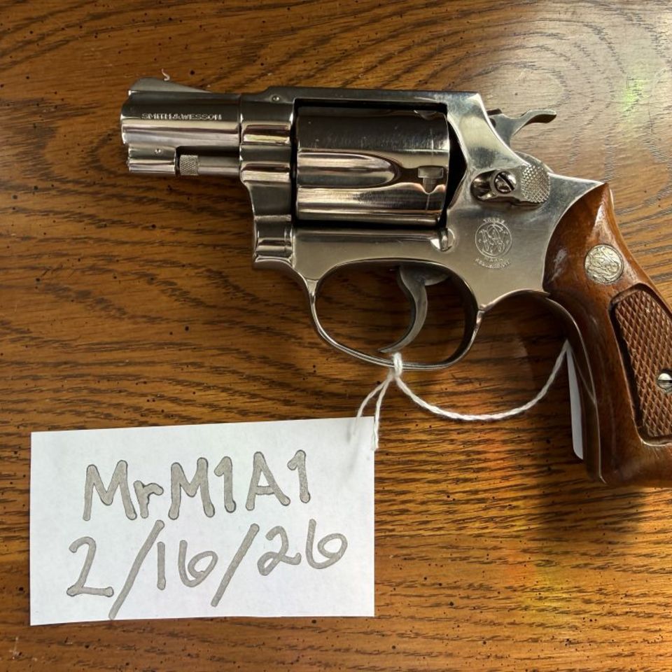 Image 4 - Smith & Wesson Revolvers