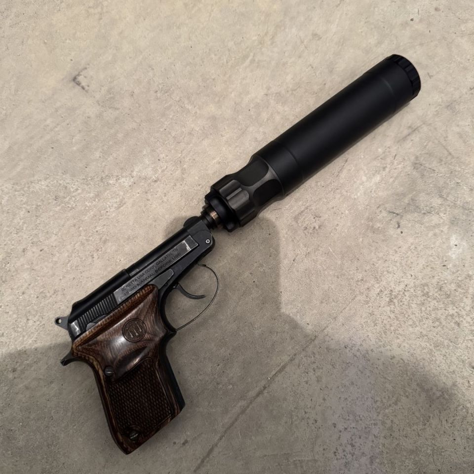 Image 4 - Beretta 21A covert