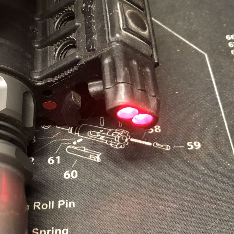 Image 4 - Surefire M500 Flashlight