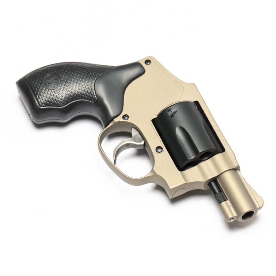 Image 2 - Smith and Wesson 642-1