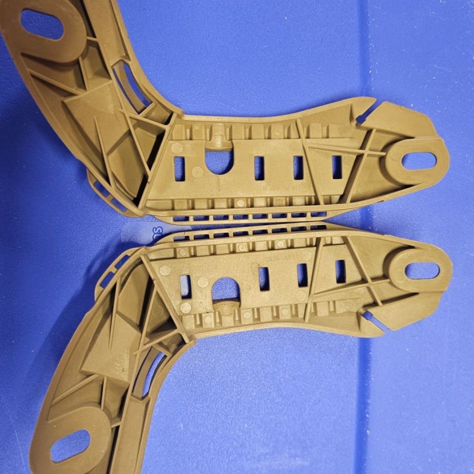 Image 2 - Crye AirFrame rails