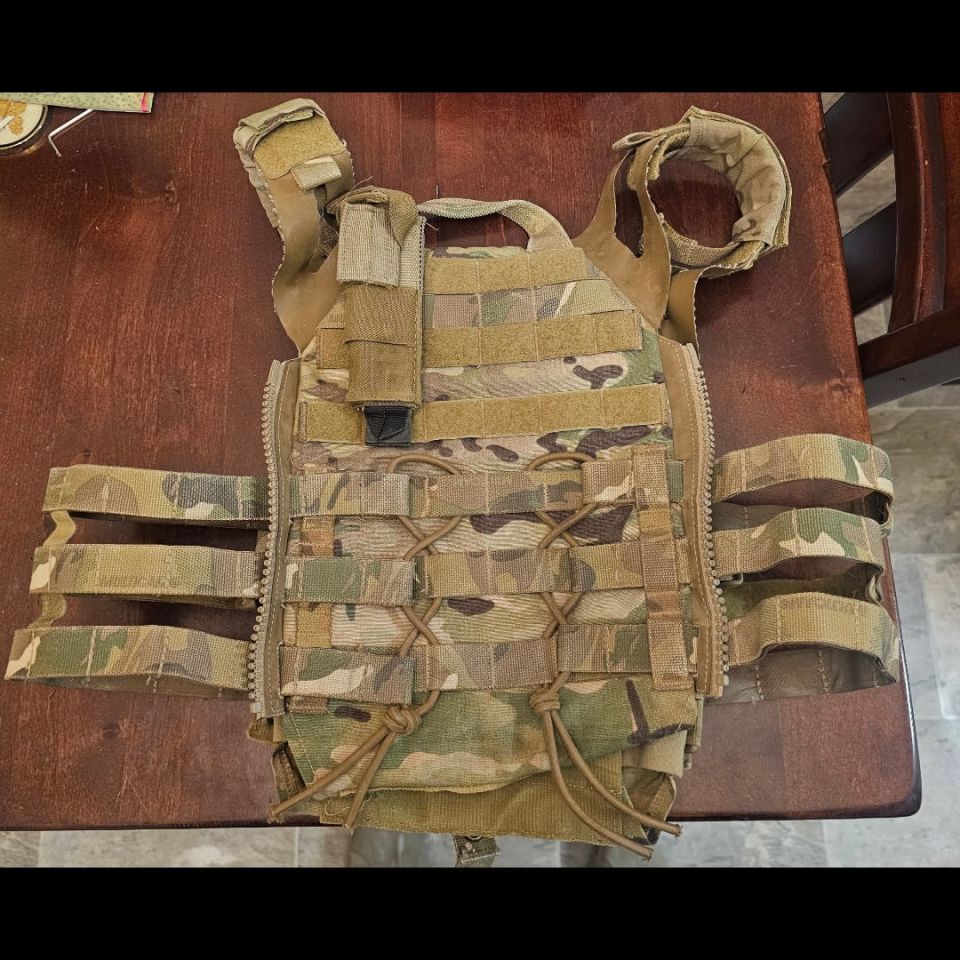 Image 2 - Crye JPC carrier 2.0 XS 