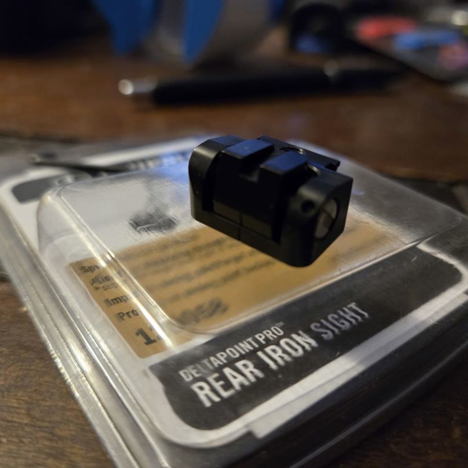 Image 2 - Leupold DPP Rear Iron Sight