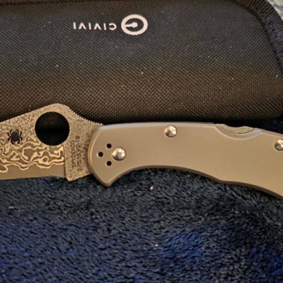 Image 4 - Spyderco delica 4 damascus 