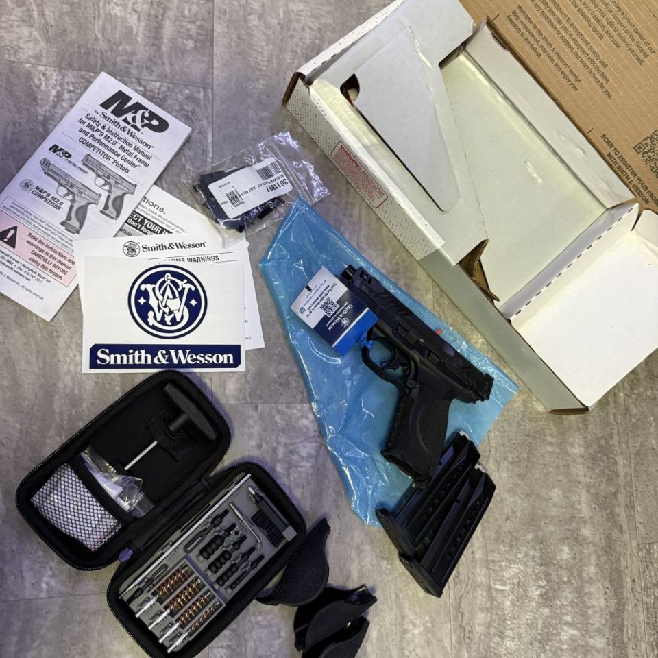 Image 1 - S&W M&P9 carry comp