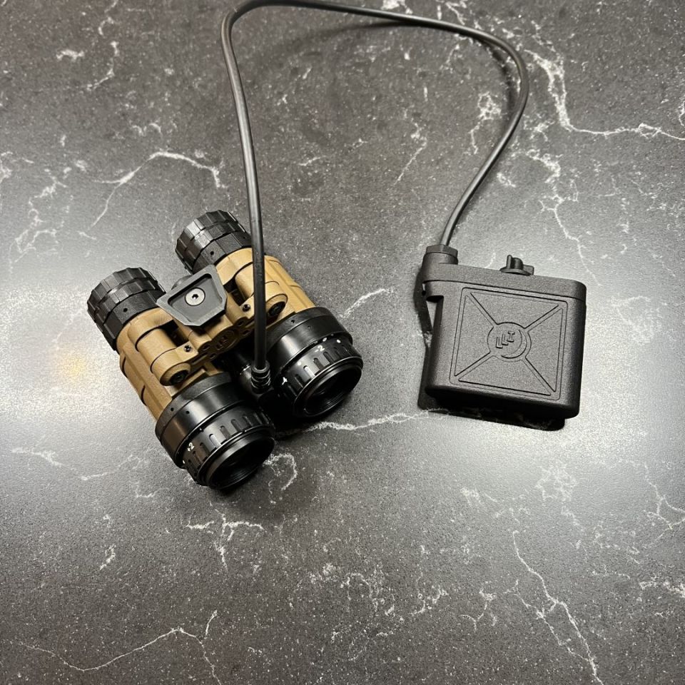 Image 4 - Quads, duels, Pvs14 