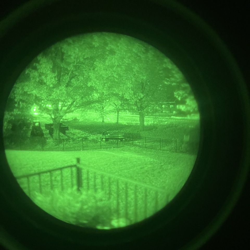 Image 2 - Omni 6 pvs14s!