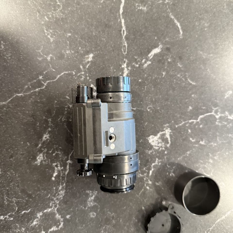 Image 4 - Omni 8 Elbit with peppering