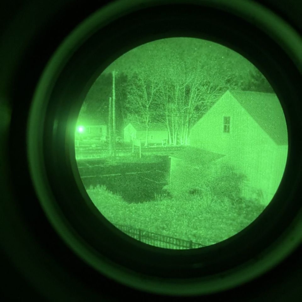 Image 3 - Pvs14s for sale 