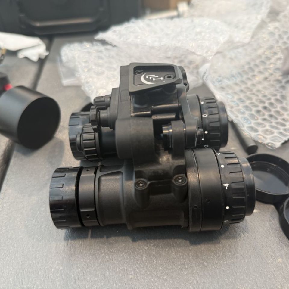 Image 3 - NEW LLI UH1