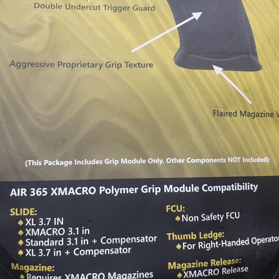 Image 3 - Icarus Air P365-Grip & Holster