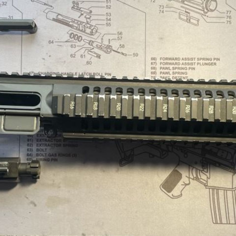 Image 1 - Colt LE6945 10.3” upper