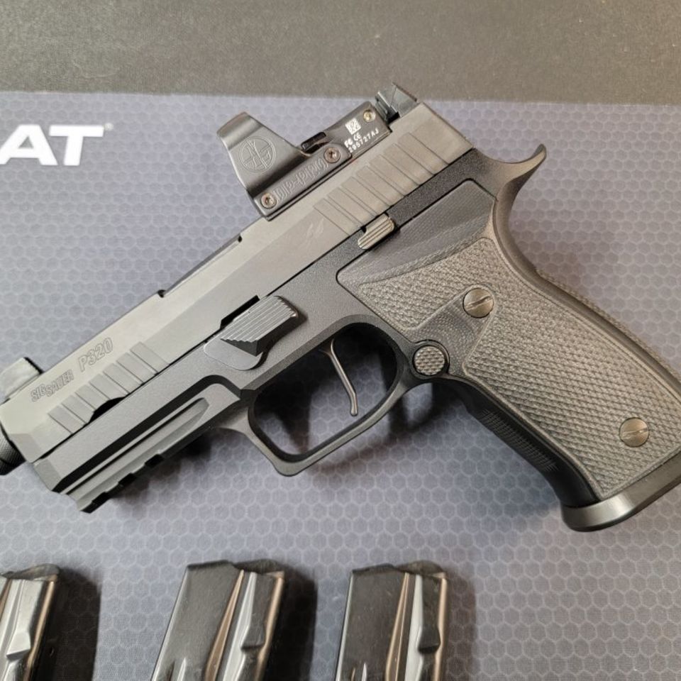 Image 2 - P320 AXG Pro Carry