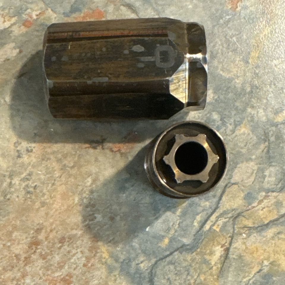 Image 2 - Q Cherry Bomb and Whistle Tip