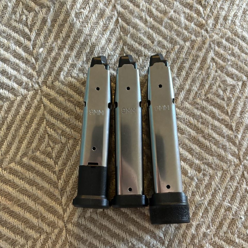 Image 1 - Springfield Hellcat 9mm Mags