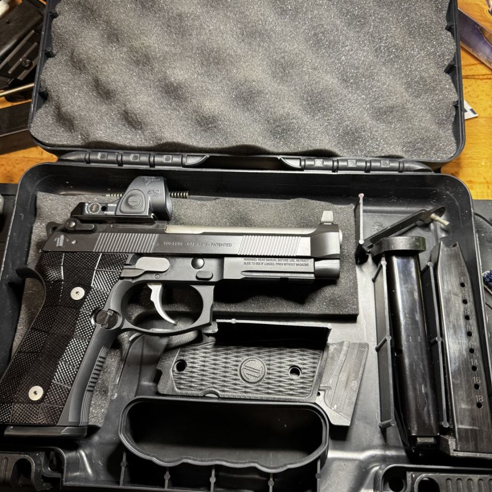 Image 3 - Langdon Beretta 92 with SRO