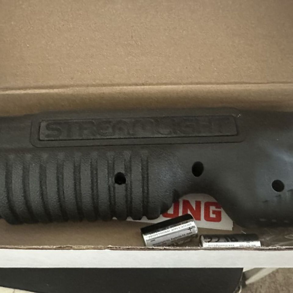 Image 2 - Streamlight TL Racker mossberg