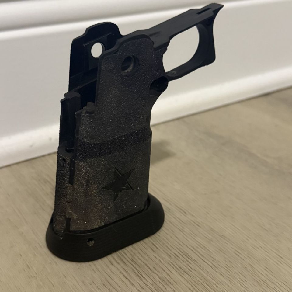 Image 3 - Staccato Gen 2 Grip + stuff 