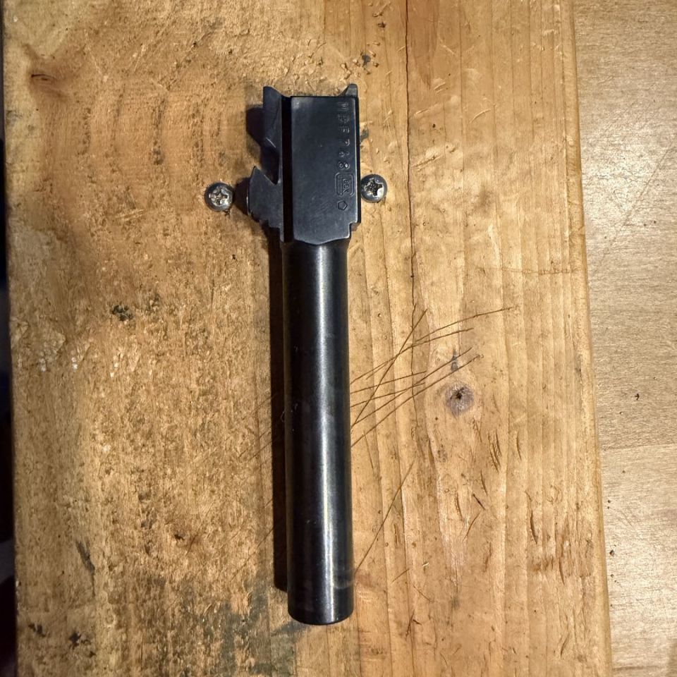 Image 1 - Glock 17 gen 3 factory barrel