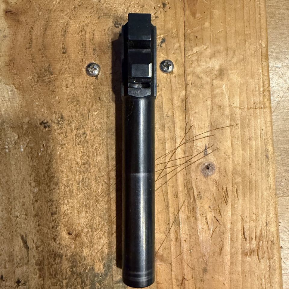 Image 4 - Glock 17 gen 3 factory barrel