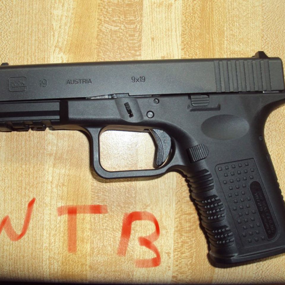 Image 1 - WTB: Gen 1 Lone Wolf Compact 