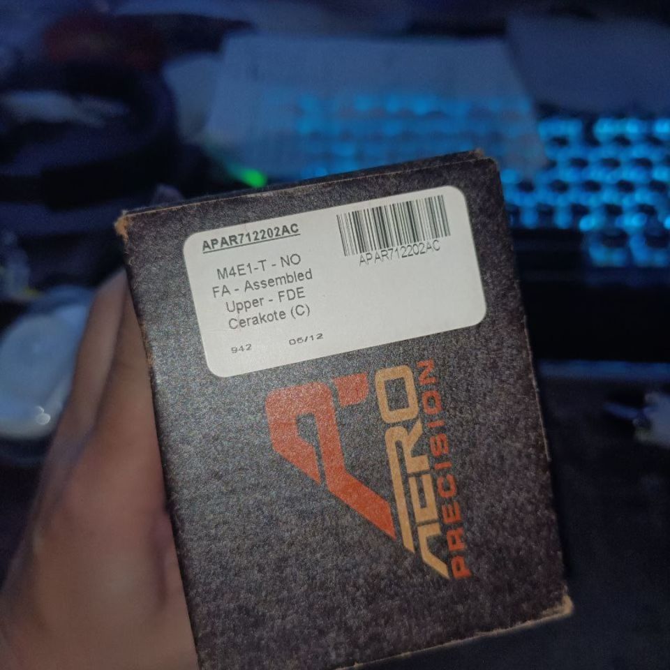 Image 3 - Aero Precision M4E1 Upper