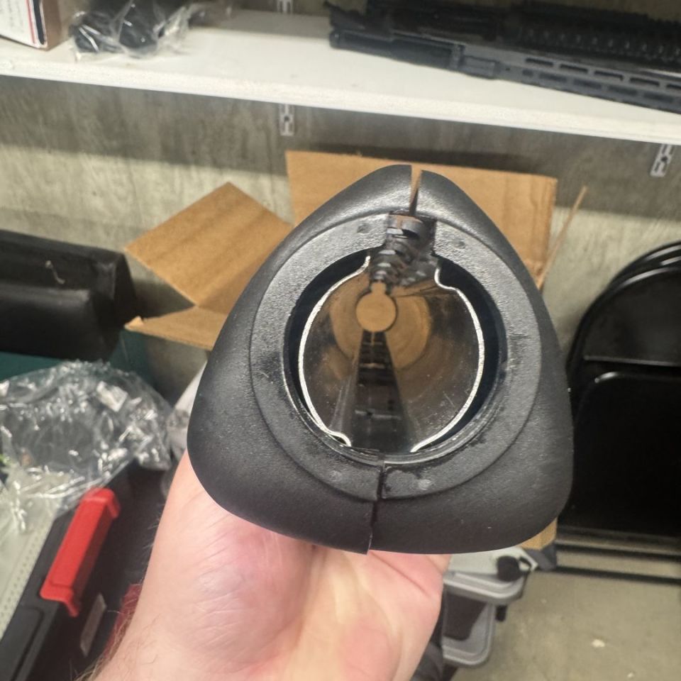 Image 3 - Triangle Handguard