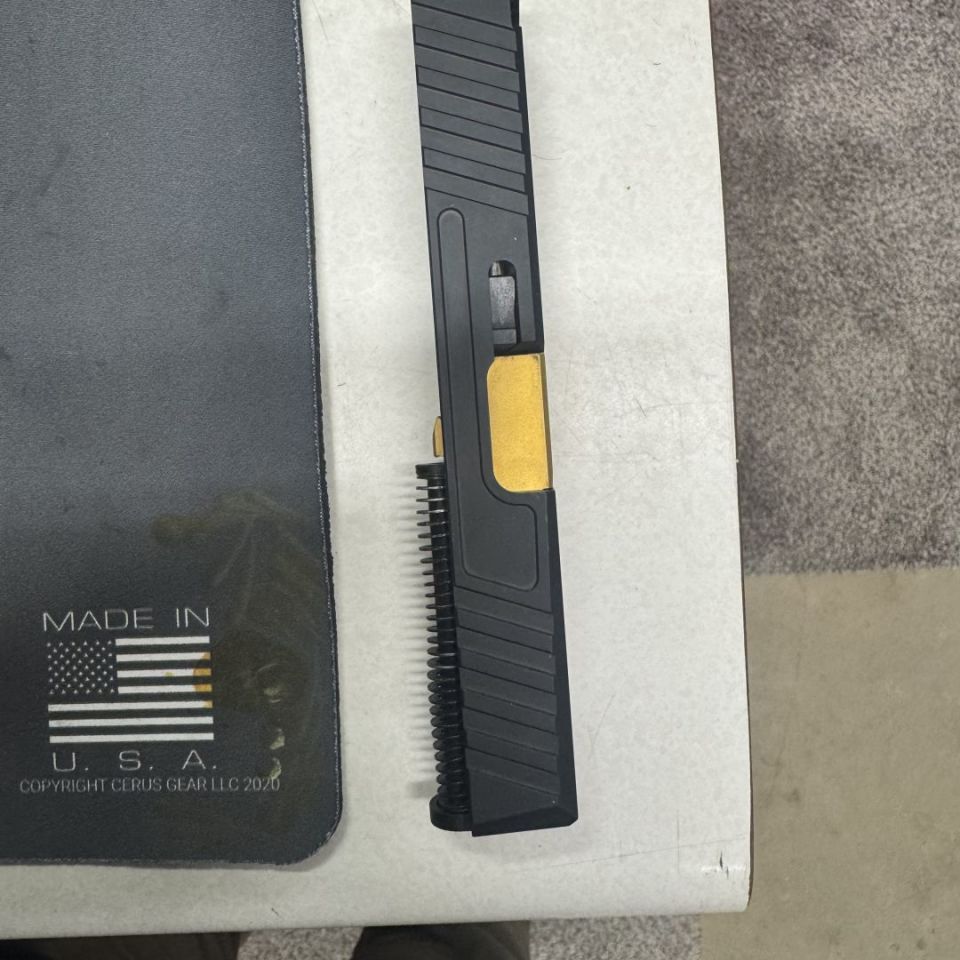 Image 2 - Glock Slide (Kiger)