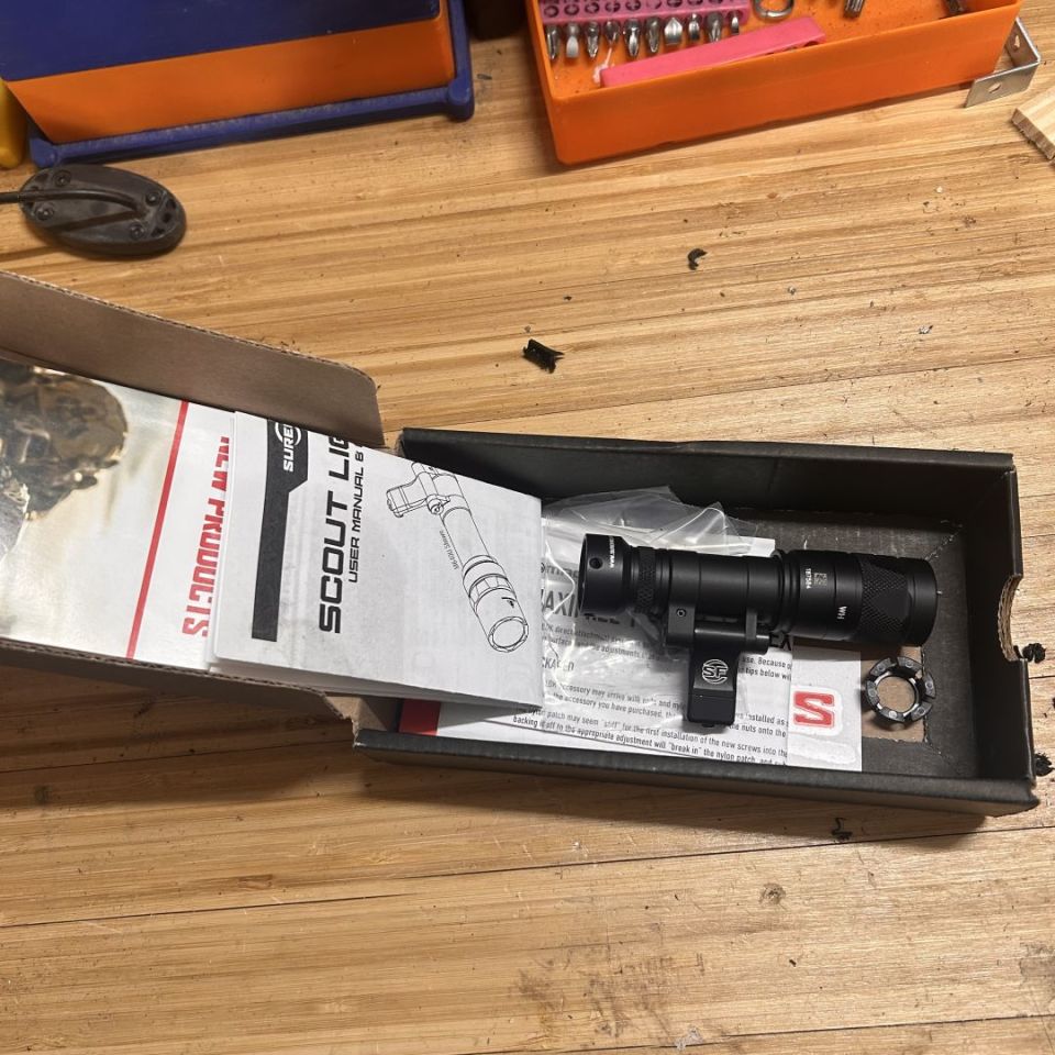 Image 4 - Surefire M340V