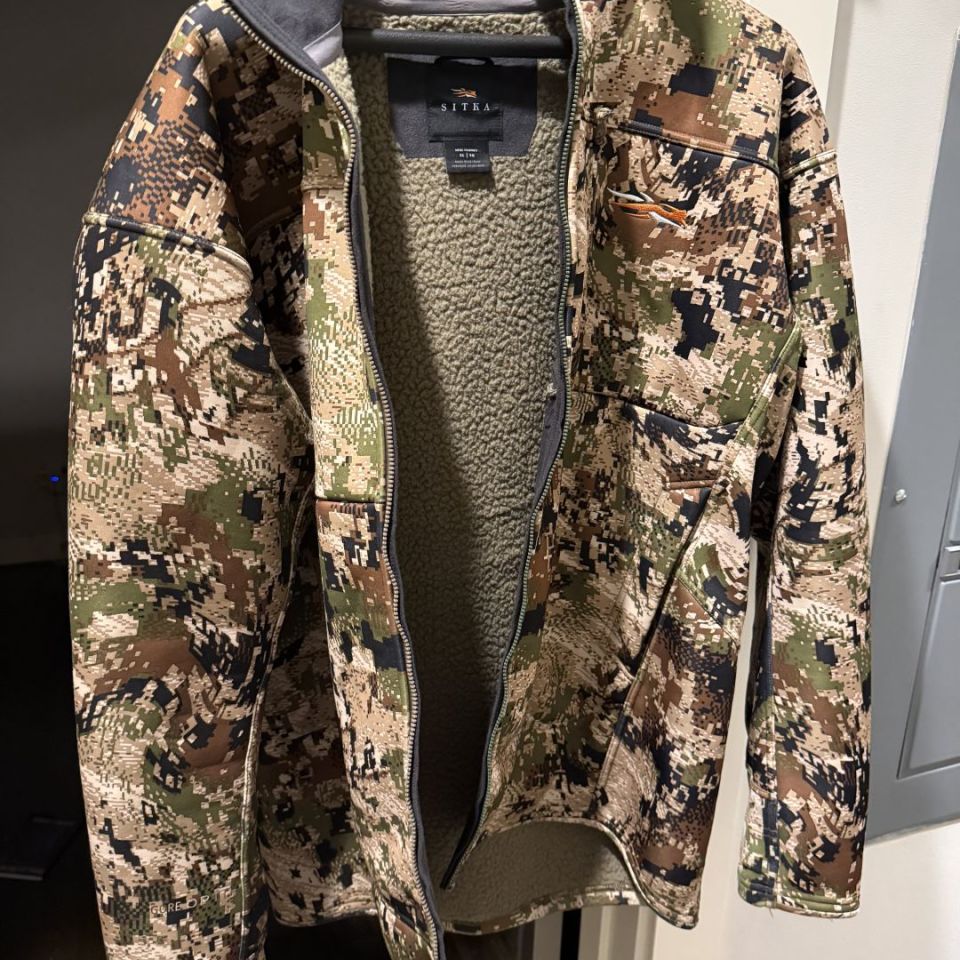 Image 1 - Sitka Traverse Hoodie (XL)