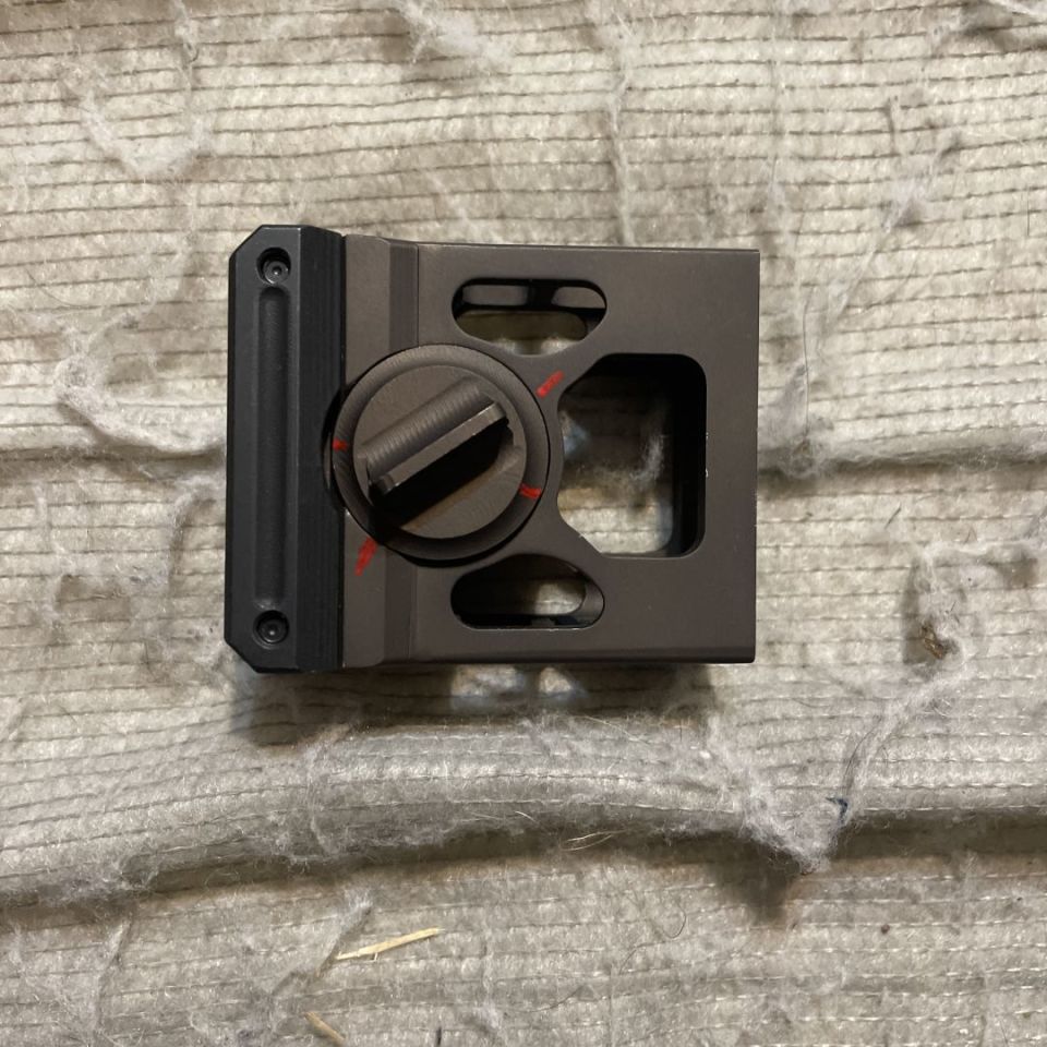 Image 2 - Raidworx t1/t2 2.7 mount 