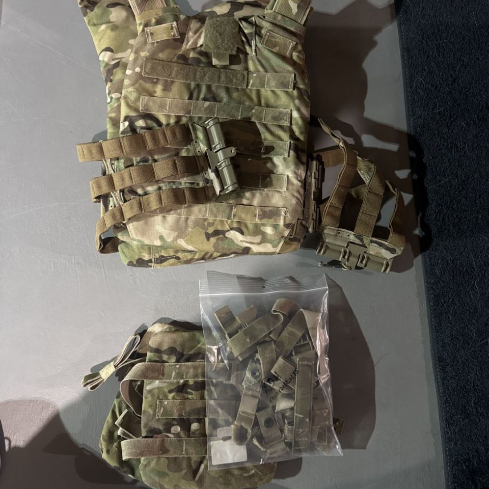 Image 1 - Small KDH plate carrier 