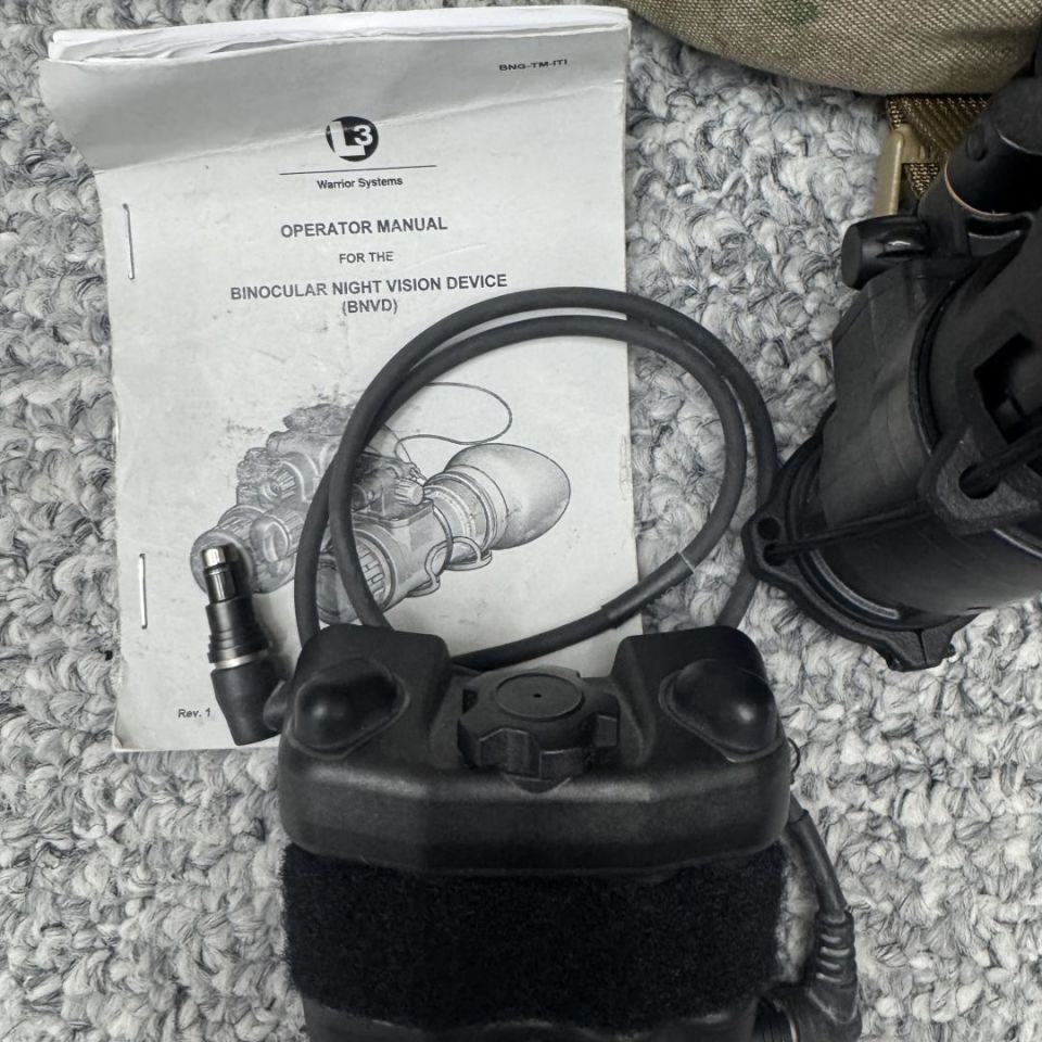 Image 3 - PVS-31’s WP night vision 