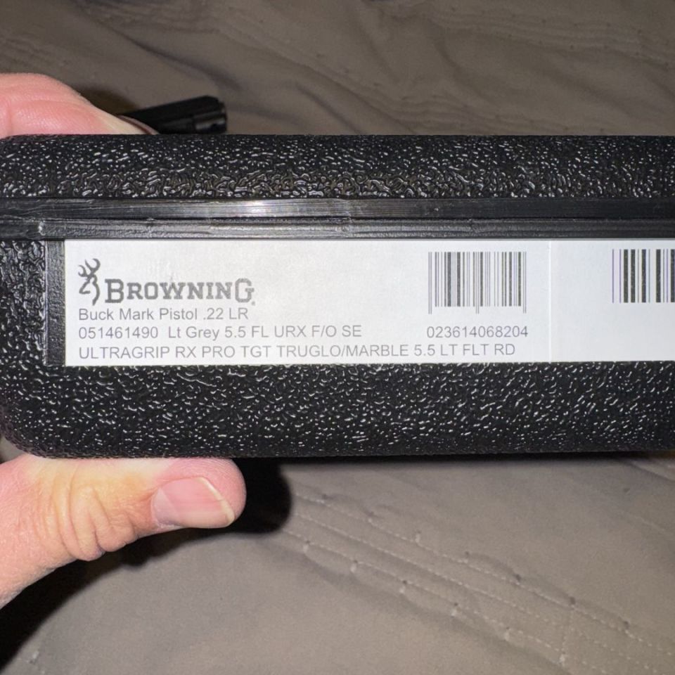 Image 3 - Browning Buckmark