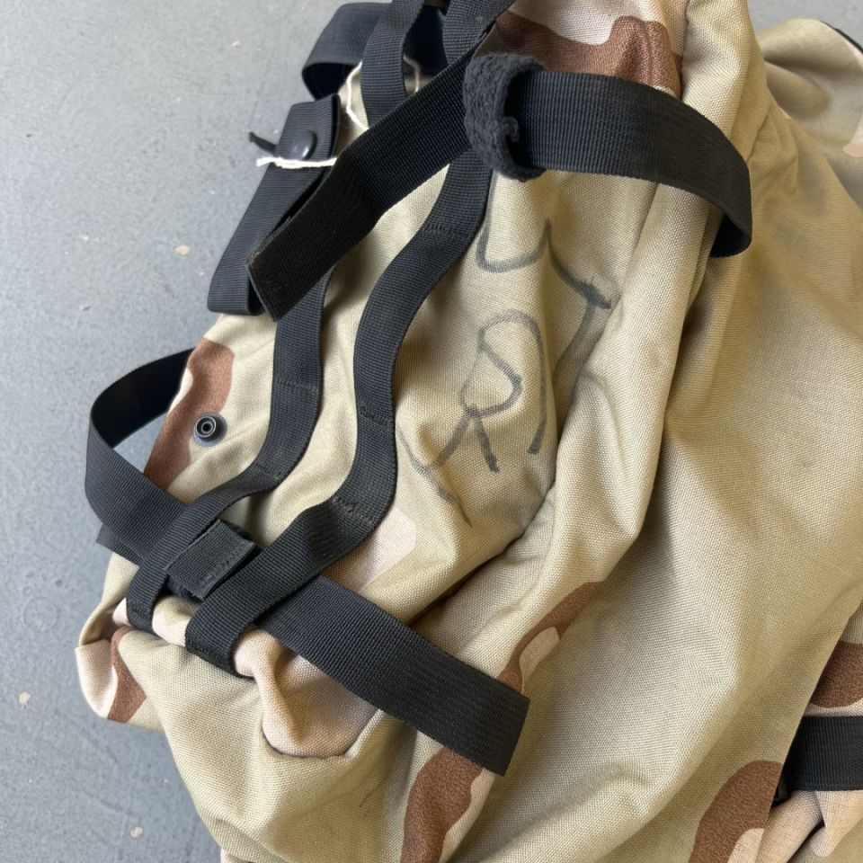 Image 2 - Gregory UM21 DCU desert ruck