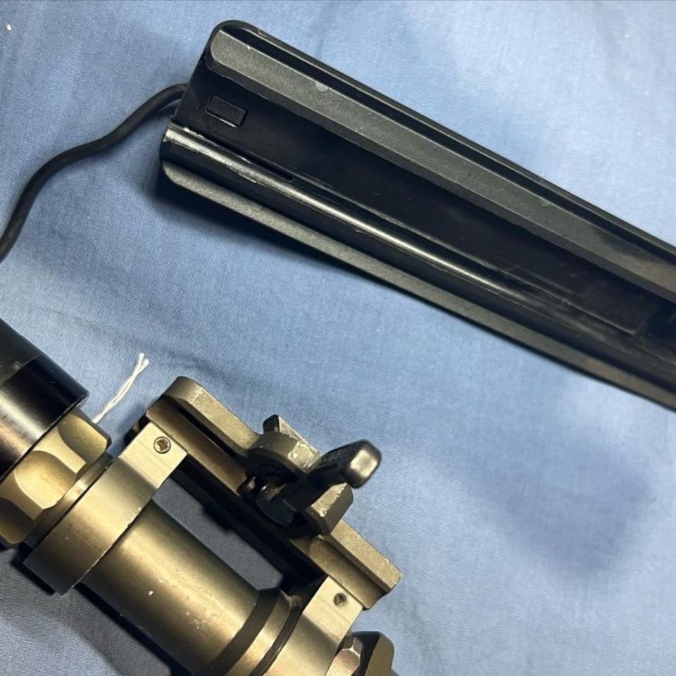 Image 4 - Surefire rifle light w/ ARMS 