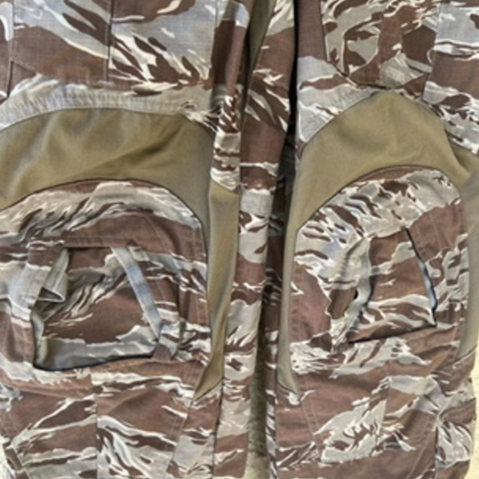 Image 3 - Crye desert tiger 34R pants