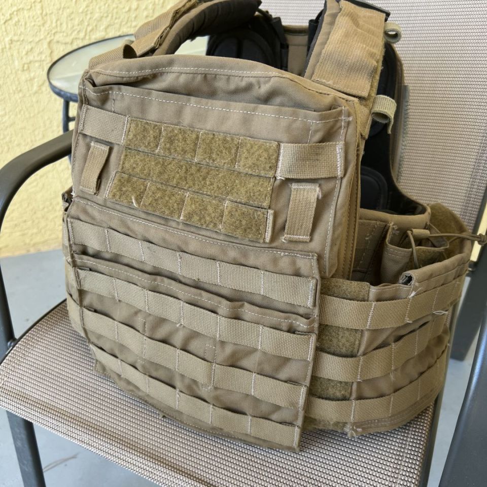 Image 1 - Crye CPC Coyote brown plate L